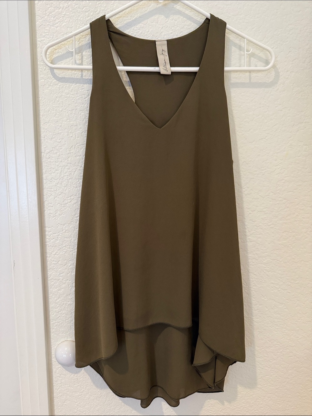 Allison Joy Olive V‑Neck Sleeveless Women's Top